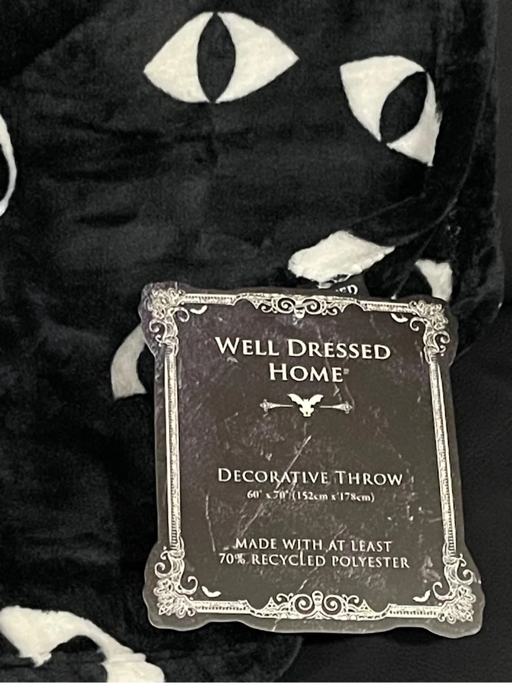 Well Dessed Home halloween well